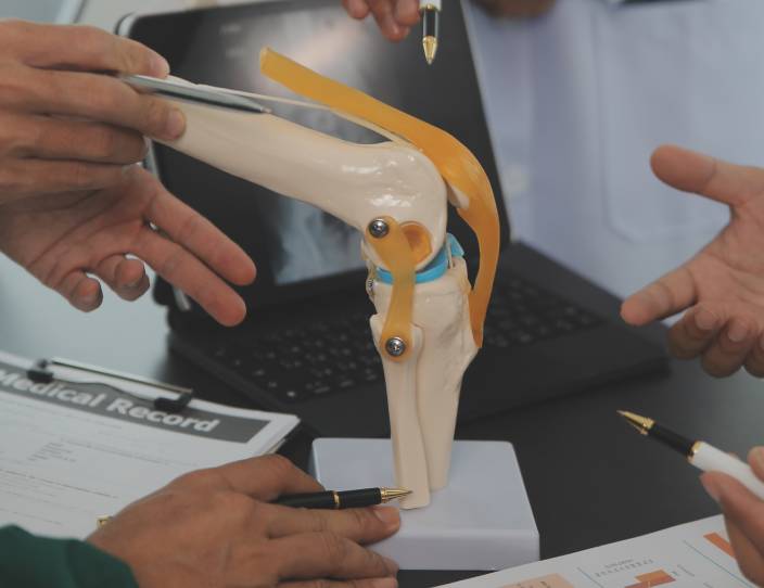 Médico para lesiones de rodilla